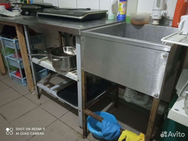 Мойка, стол разделочный