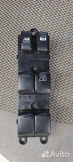 Блок управления стеклоподемниками нисан Инфинити