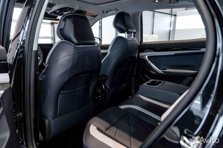 Geely Atlas 2.0 AMT, 2024