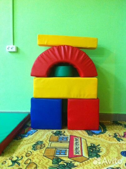 Игровой лабиринт с бассейном, мягкие модули