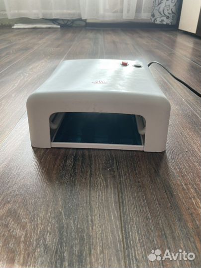 Лампа для ногтей