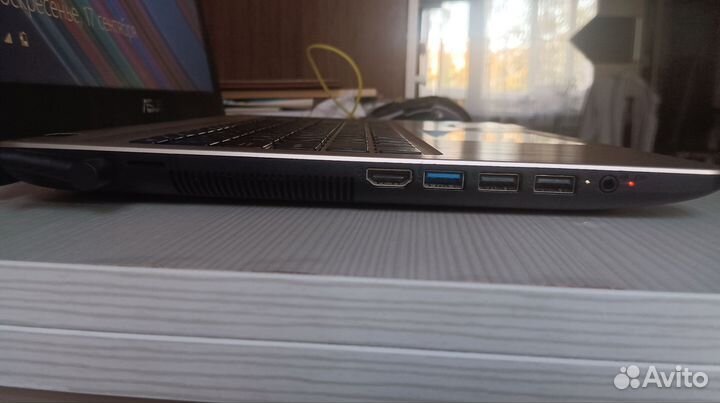 Ноутбук asus d540m