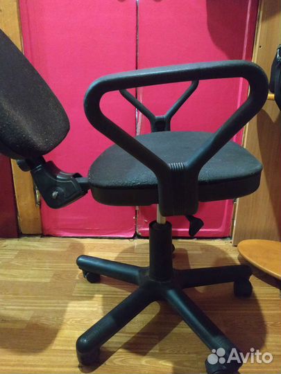 Компьютерное кресло
