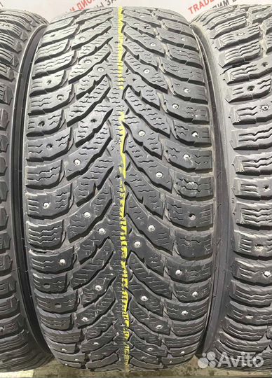Nokian Tyres Hakkapeliitta 9 215/55 R17 98R
