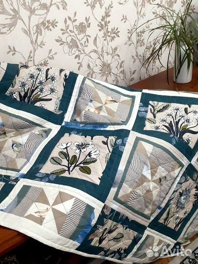 Лоскутное одеяло ручной работы