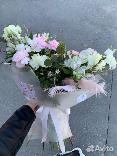 Букет из цветов с доставкой