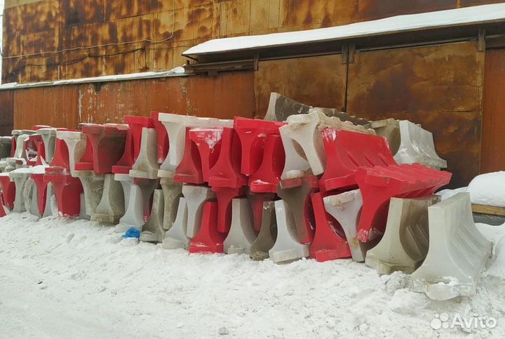 Барьер дорожный водоналивной