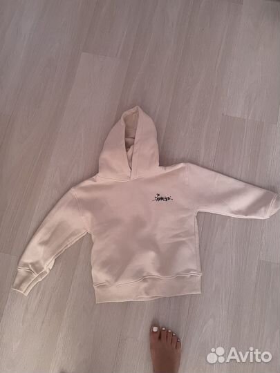 Толстовка zara