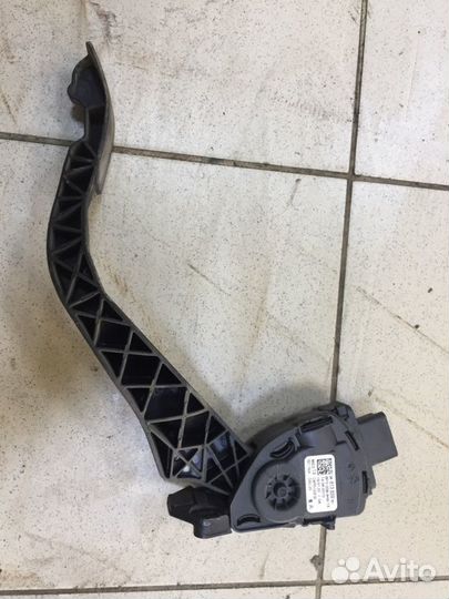 Педаль газа Citroen C3 Picasso EP3 2010