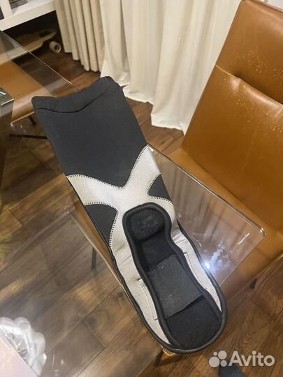 Накладки на ноги защитные Haybusa