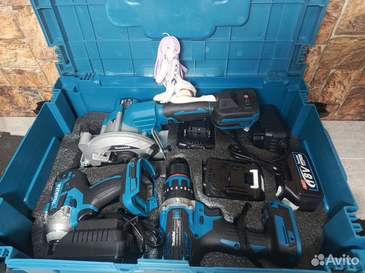 Набор электроинтструмента Makita 7в1 +4акб