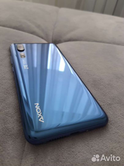 ZTE axon 10Pro
