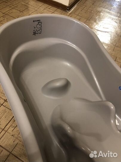 Ванночка для купания с горкой