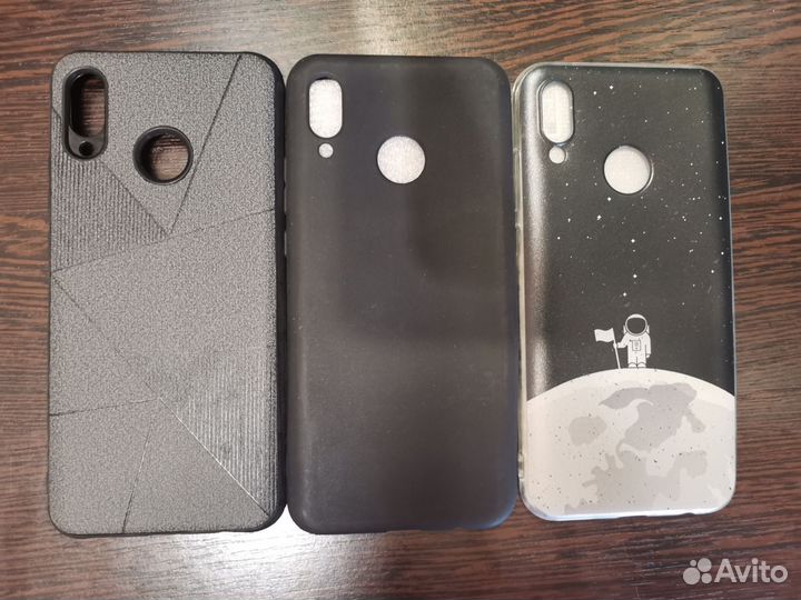 Чехлы на телефон Huawei Nova 3