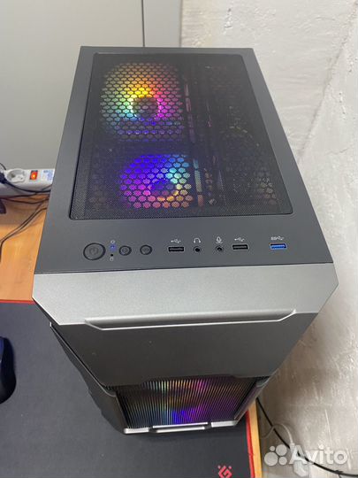 Игровой Комп: Rx580 8gb, Intel, черный, future