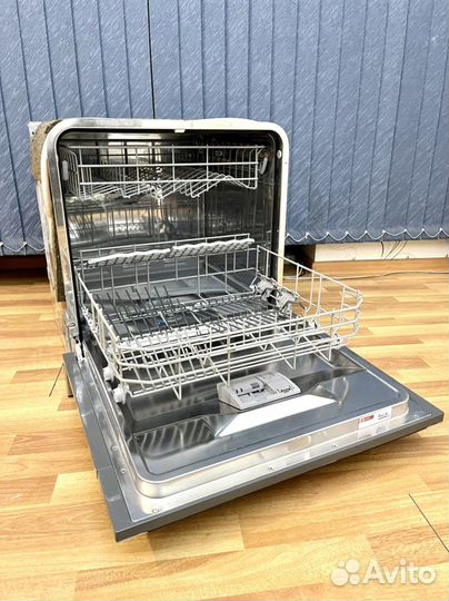 Компактная встраиваемая пмм Neff,доставка