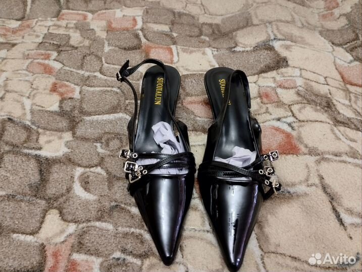 Босоножки 39 черные