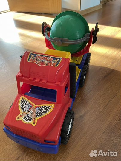 Бетономешалка игрушка