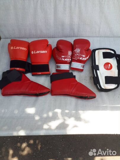 Боксерские перчатки