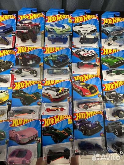 Hot wheels машинки