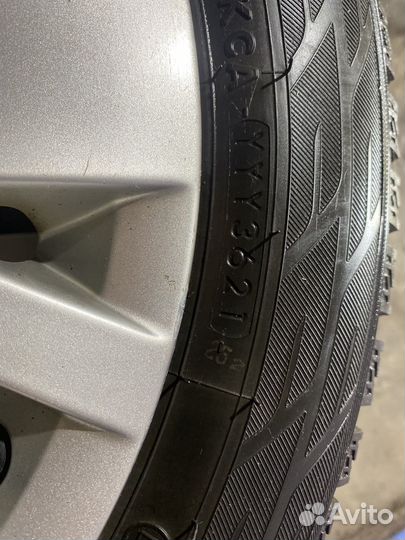 Yokohama Ice Guard Stud IG55 185/60 R15 88T
