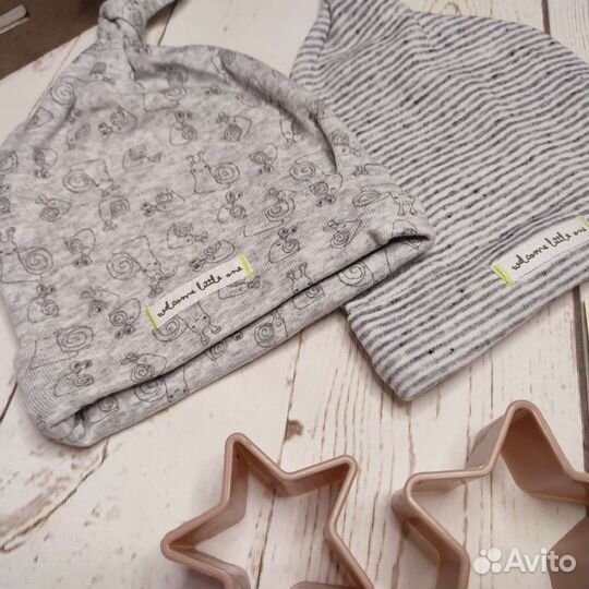 Комплект шапочек для малыша Cool Club