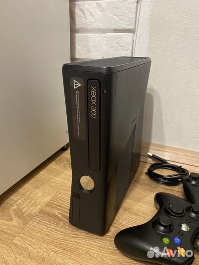 Xbox 360s по запчастям
