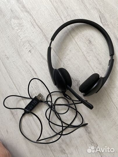 Наушники logitech