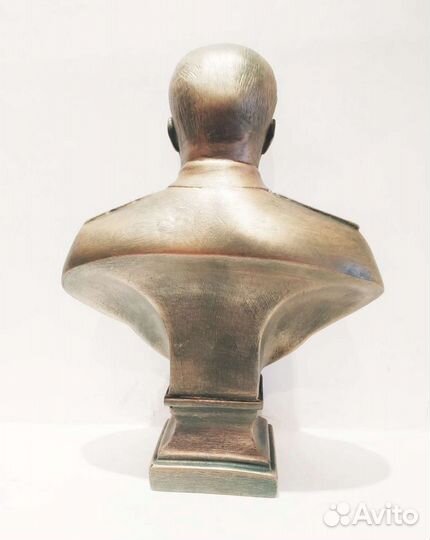 Сталин бюст N3