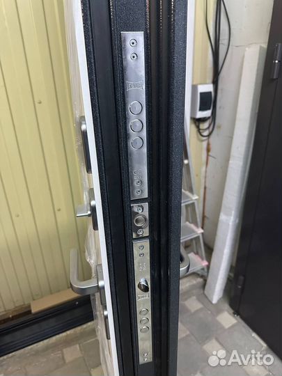 Дверь входная в Краснослободске