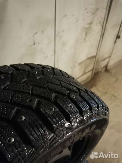 Continental ContiIceContact 215/55 R16 91T