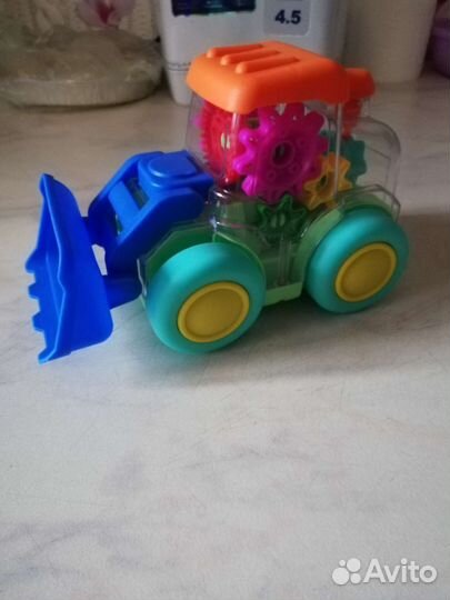 Детские музыкальные игрушки и бизиборд