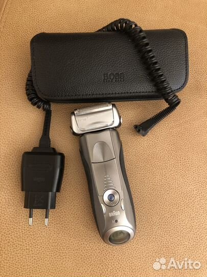 Чехол Braun 8995, насадки Silk-Epil 7