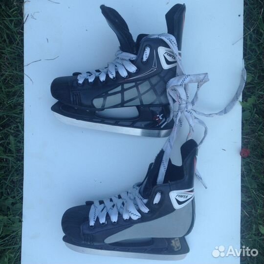 Продам коньки