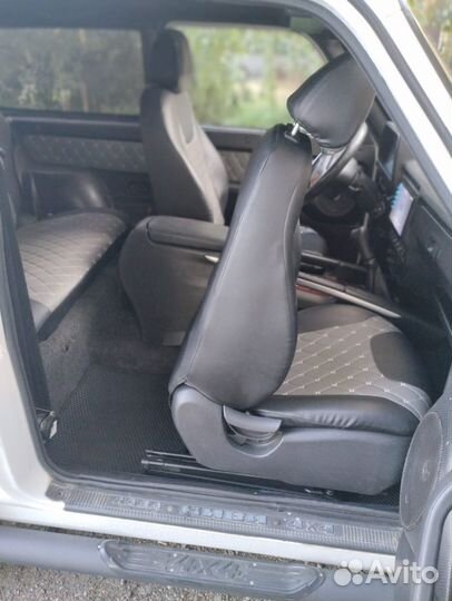 Сиденья на ниву от иномарки