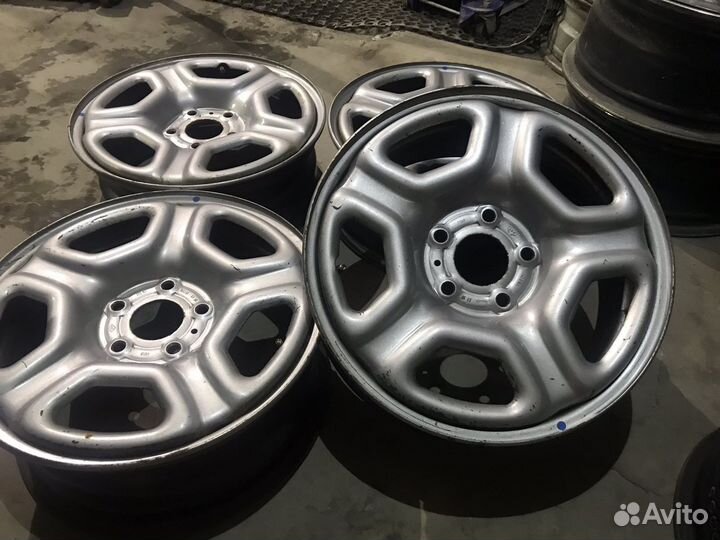 R-16., 5 на 114,2 штампы оригинал Renault