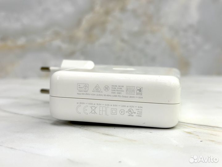 Блок питания USB-C для MacBook 140W (новый)