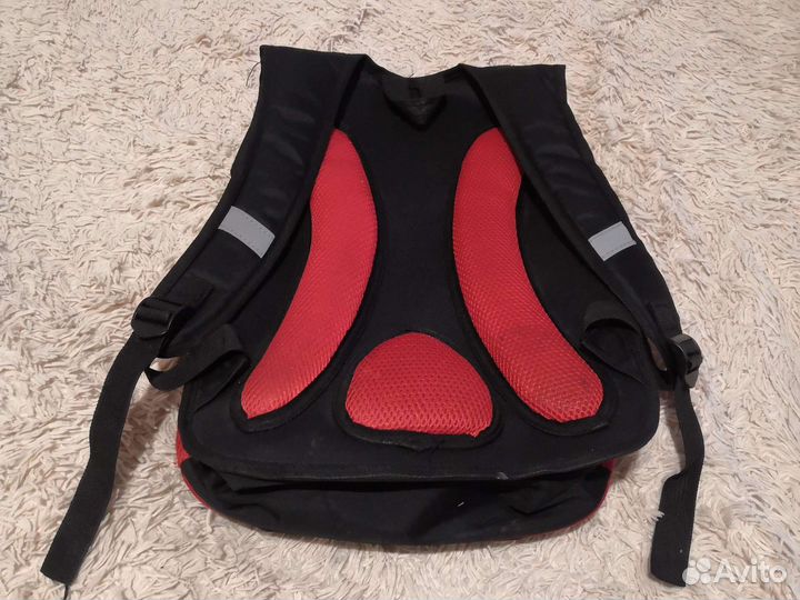 Школьный рюкзак