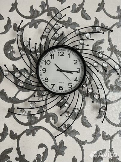 Часы настенные