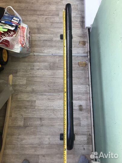 Турник на стену