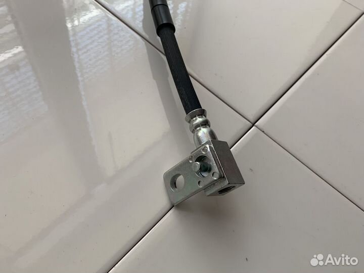 Шланг тормозной передний правый Mazda 6 GG 02-07