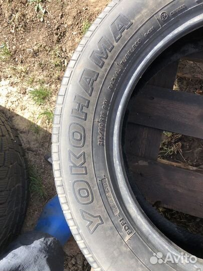 Yokohama A359 215/60 R16 29K