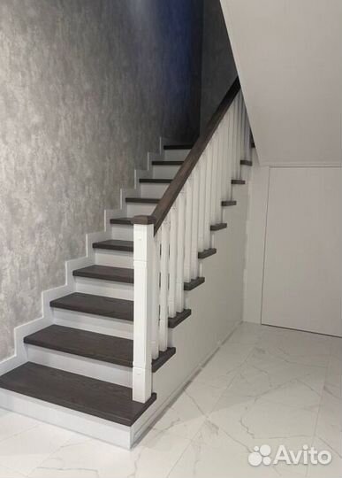 Ступени для лестницы с покраской SLP-3378