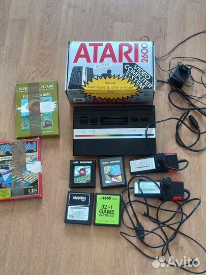 Игровая приставка Atari 2600