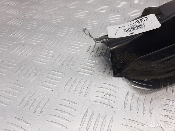 Рамка капота Citroen C3 Picasso 2004 7106A6