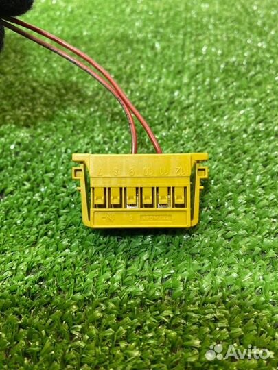 Разъем Mercedes-Benz E-Class W212 274.920 2013