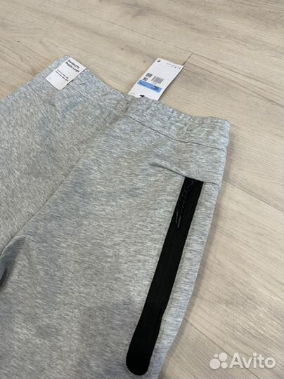 Шорты nike tech fleece