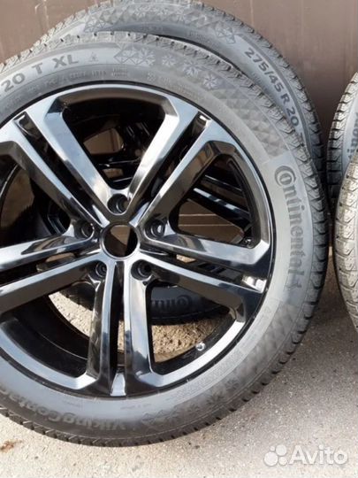 Continental ContiVikingContact 7 SUV 275/45 R20