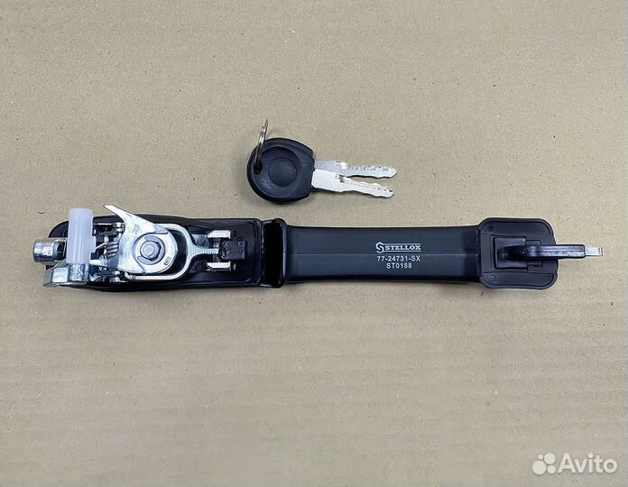 Ручка передней правой двери VW Passat B4