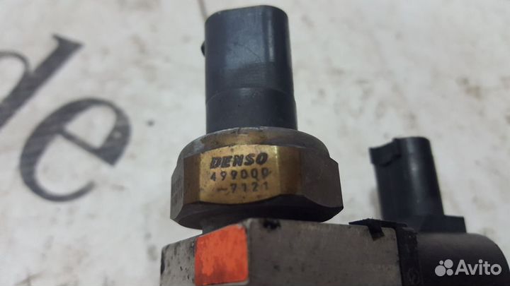 Клапан пневмоподвески на Mercedes W211 W219 W240
